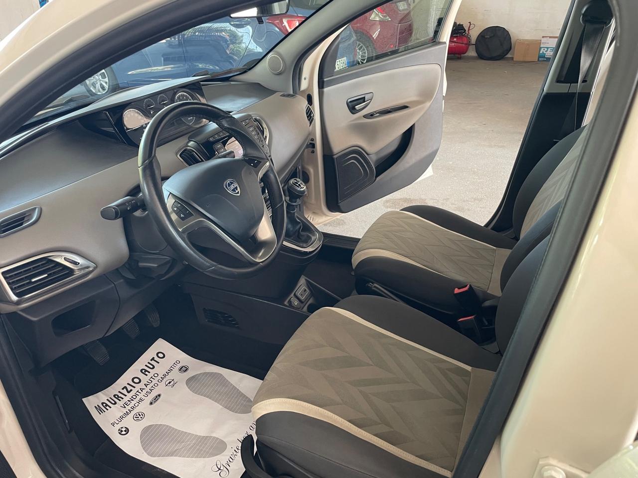 Lancia Ypsilon 1.2 69 CV 5 porte GPL Ecochic Mya perfetta in tutto