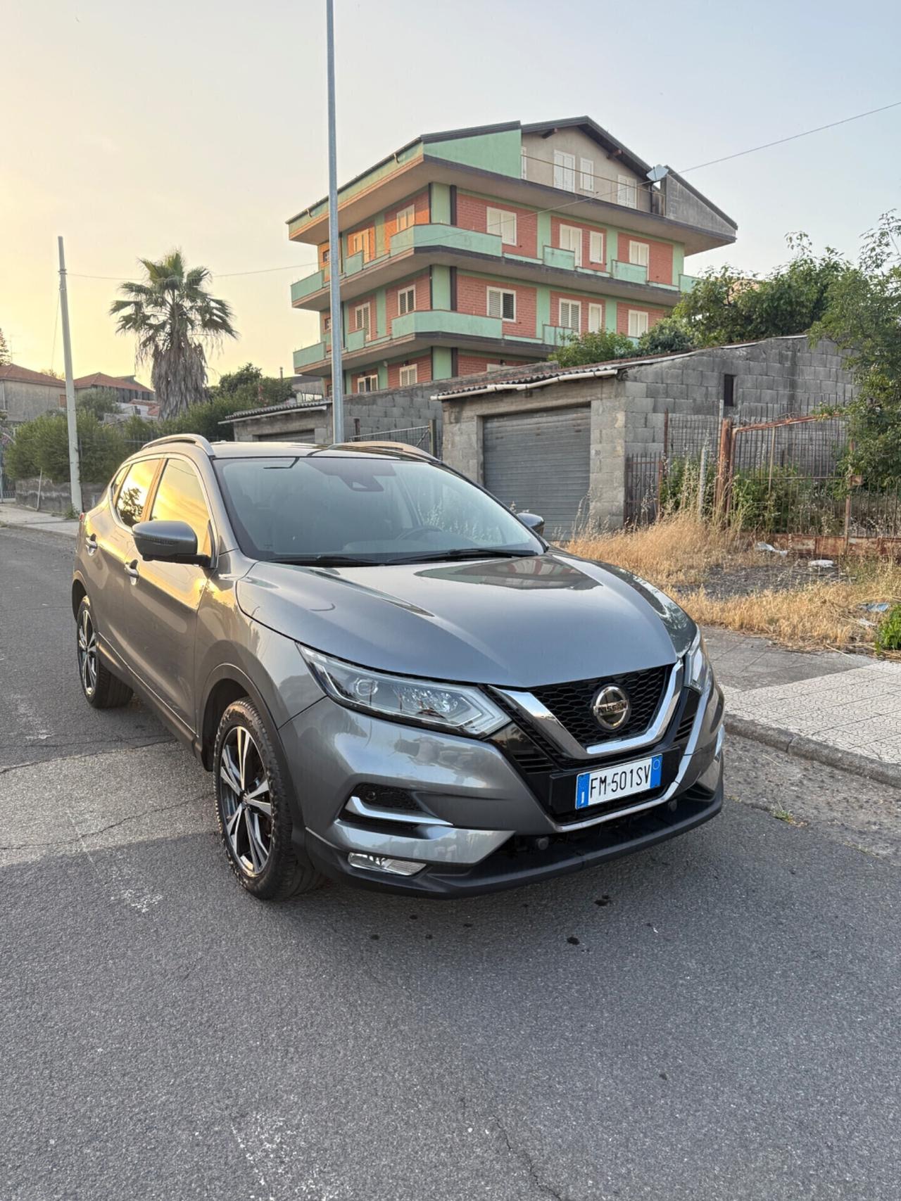 Nissan Qashqai 1.5 dCi Tekna tetto panoramico