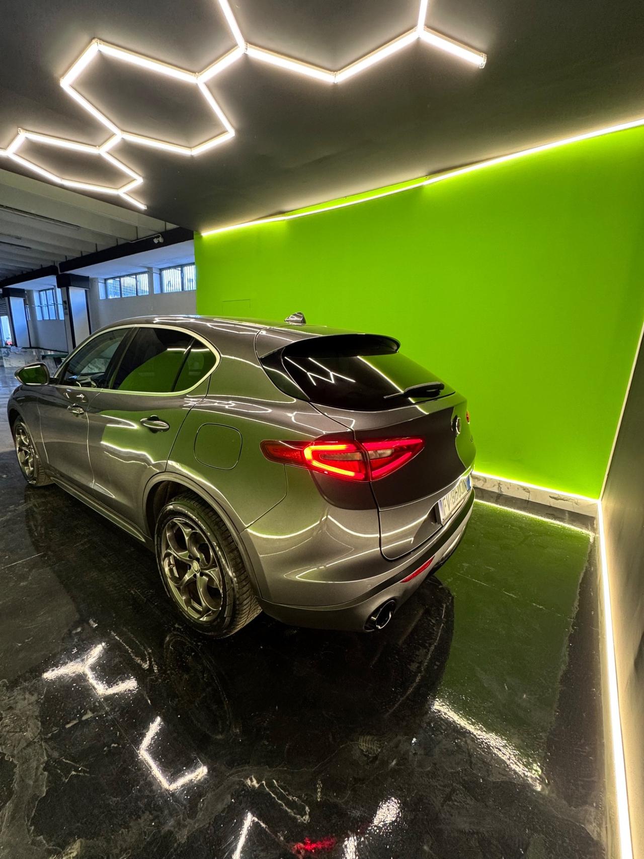 Alfa Romeo Stelvio 2.2 Turbodiesel 190 CV AT8 RWD Executive