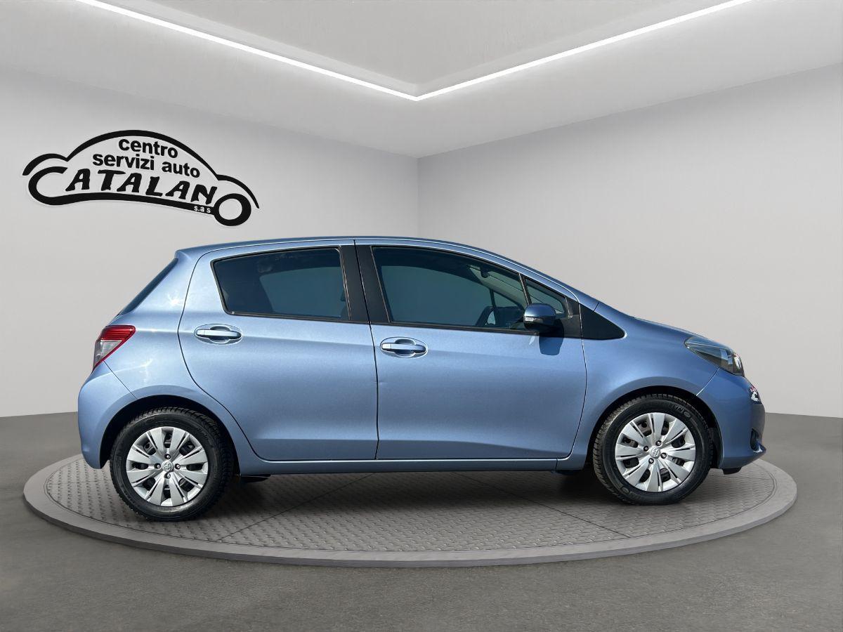TOYOTA - Yaris - 1.4 D-4D 5p. Lounge