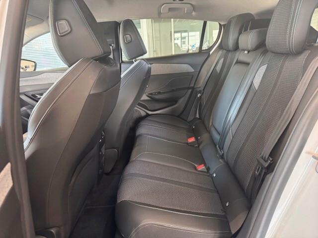 Peugeot 308 BlueHDi 130 EAT8 Allure 2023