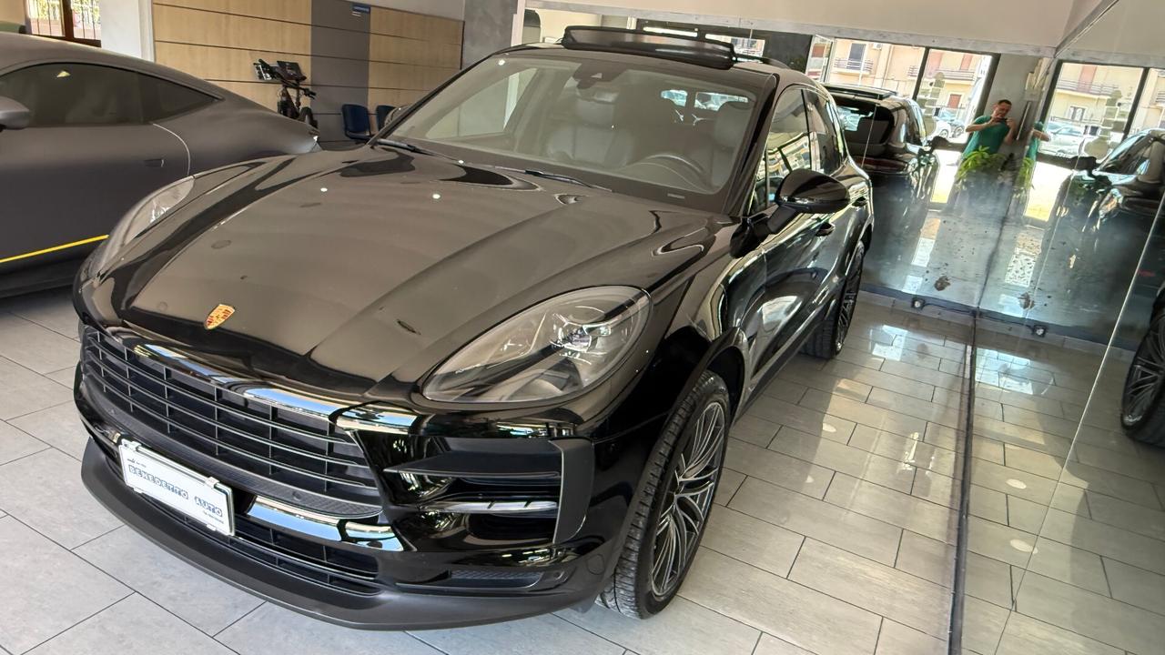 Porsche Macan 2.0 RESTYLING TETTO CERCHIO 21