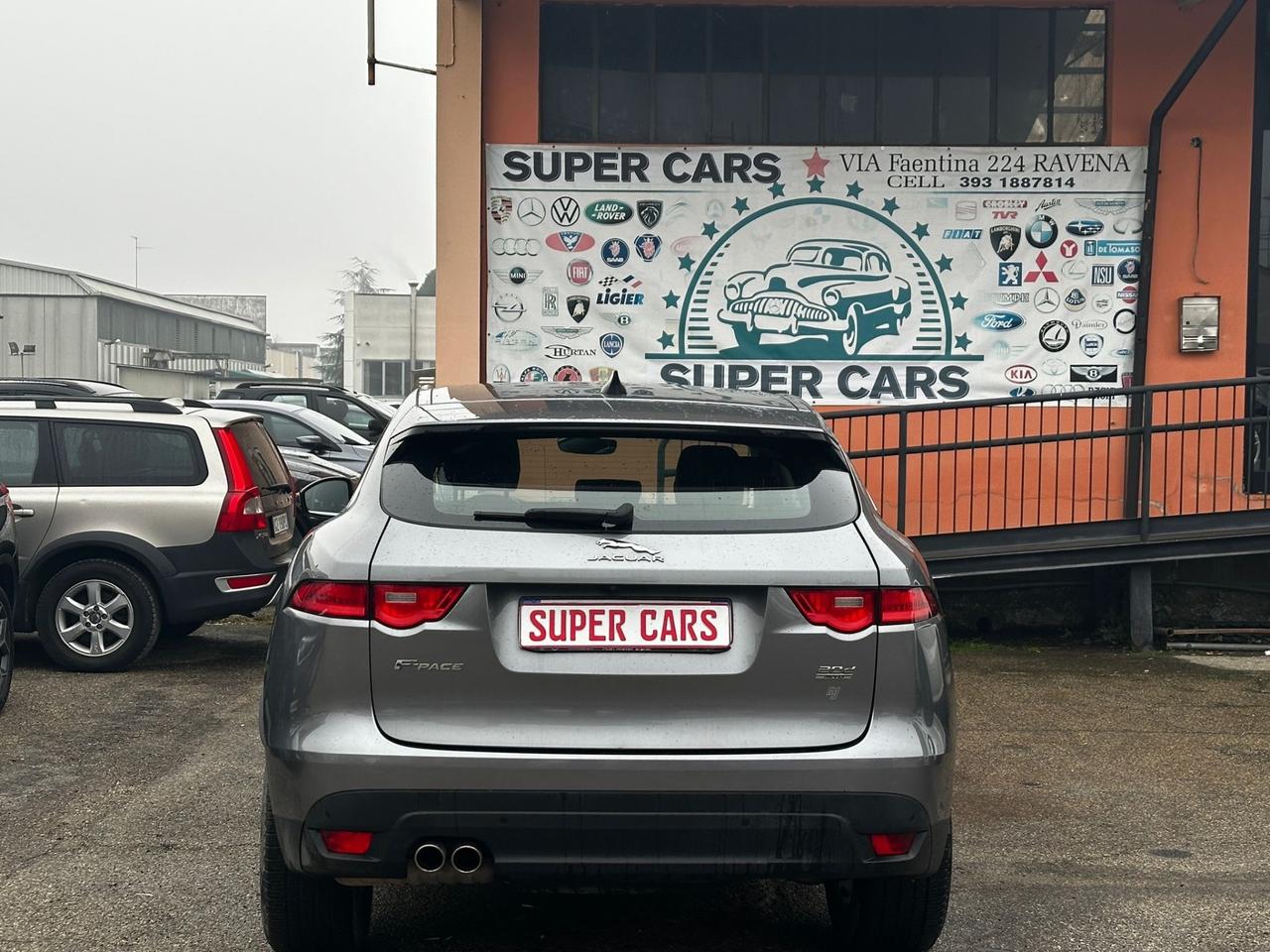 Jaguar F-Pace 2.0 D 180 CV AWD aut. R-Sport