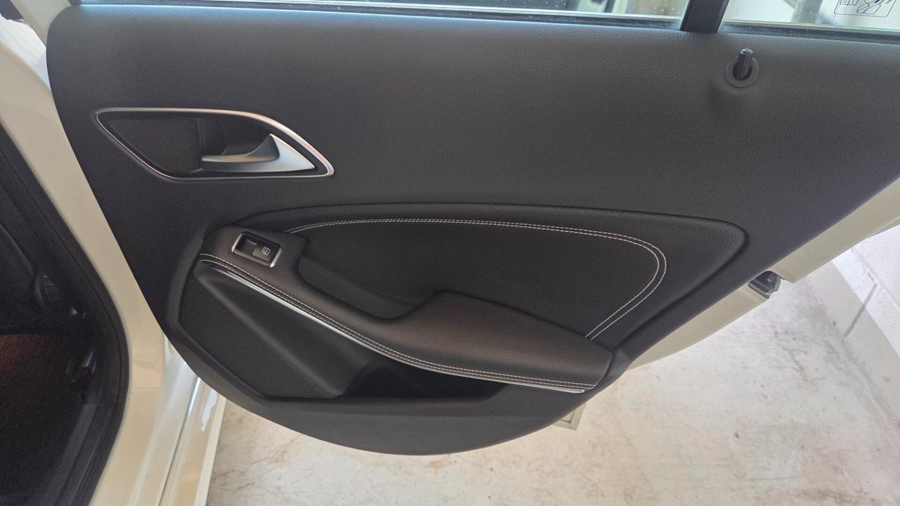 Mercedes-benz A 200 aut. Executive UNICO PROPRIETARIO