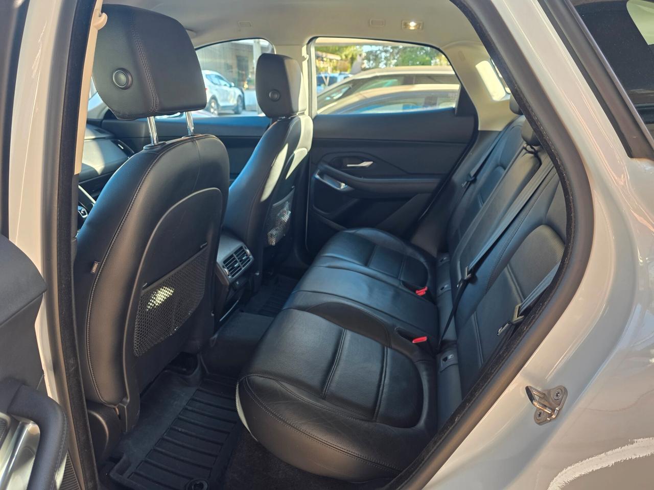 Jaguar E-Pace 2.0D 150 CV R-Dynamic