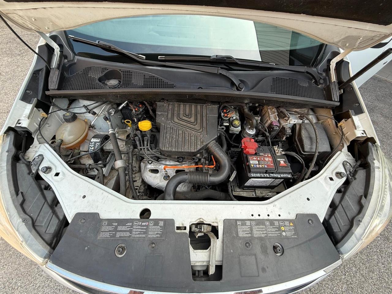 Dacia Lodgy 1.6 8V 85CV GPL 5 posti Lauréate