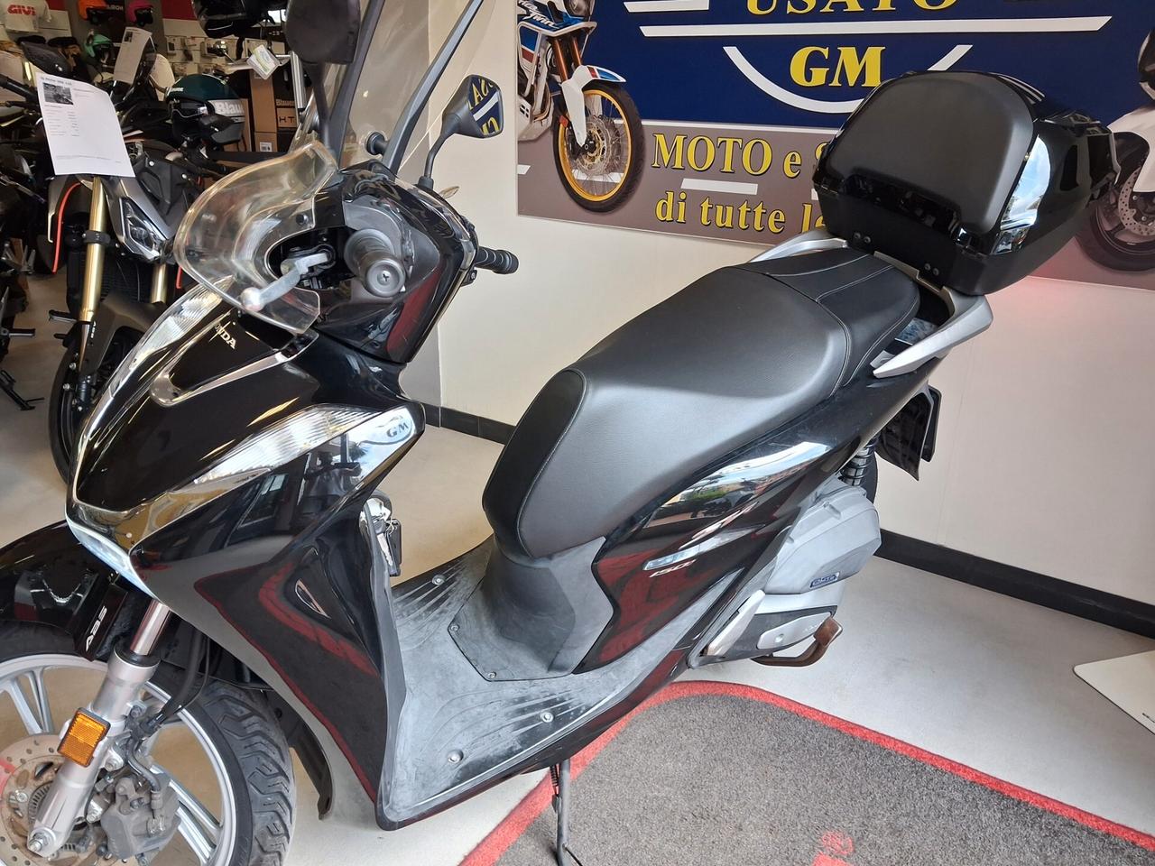 Honda SH 150 ABS + TCS