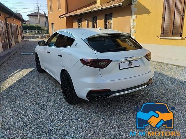 MASERATI Levante V6 Diesel AWD Gransport 250 CV