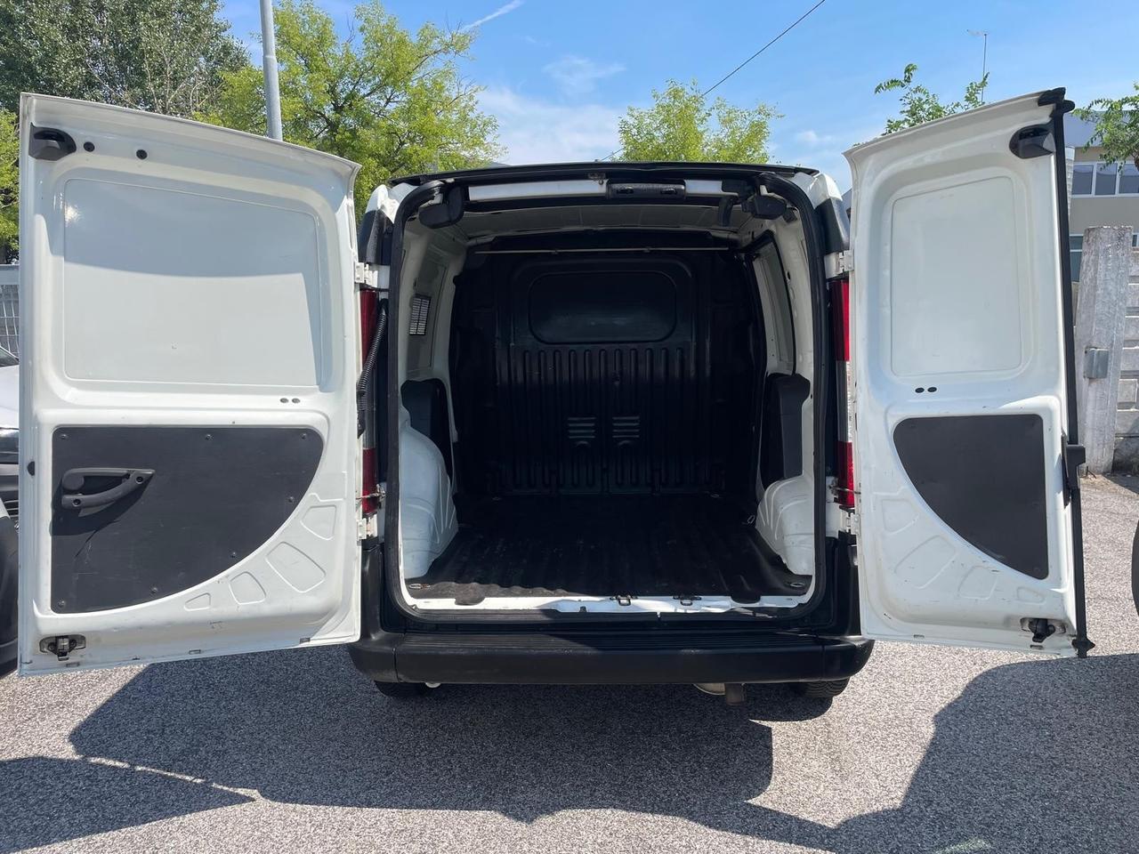 FIAT DOBLÒ CARGO 1.3 MJET IVA INCLUSA VOLETTO CLIMA FRIZIONE NUOVA