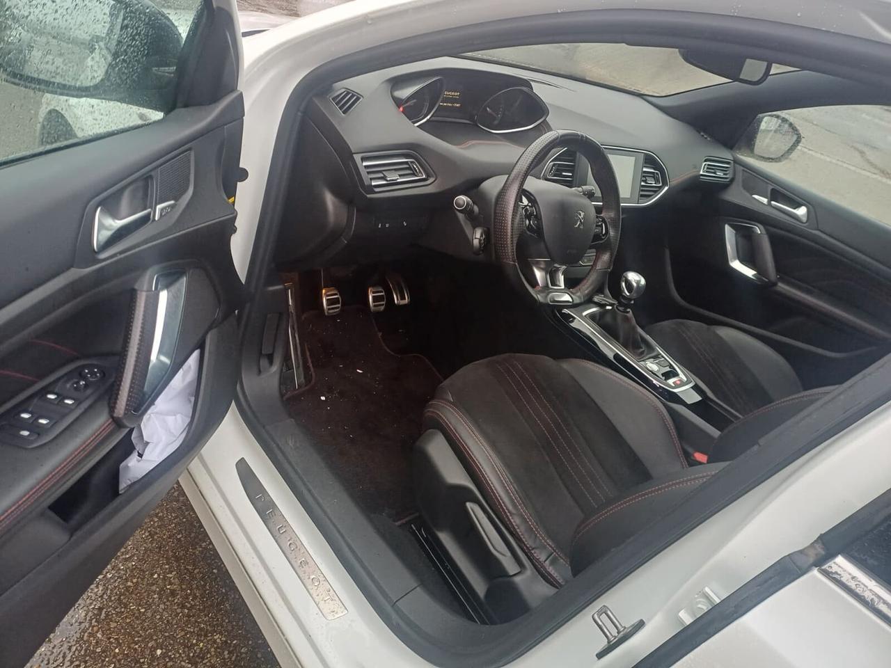 Peugeot 308 BlueHDi 150 S&S EAT6 GT Line