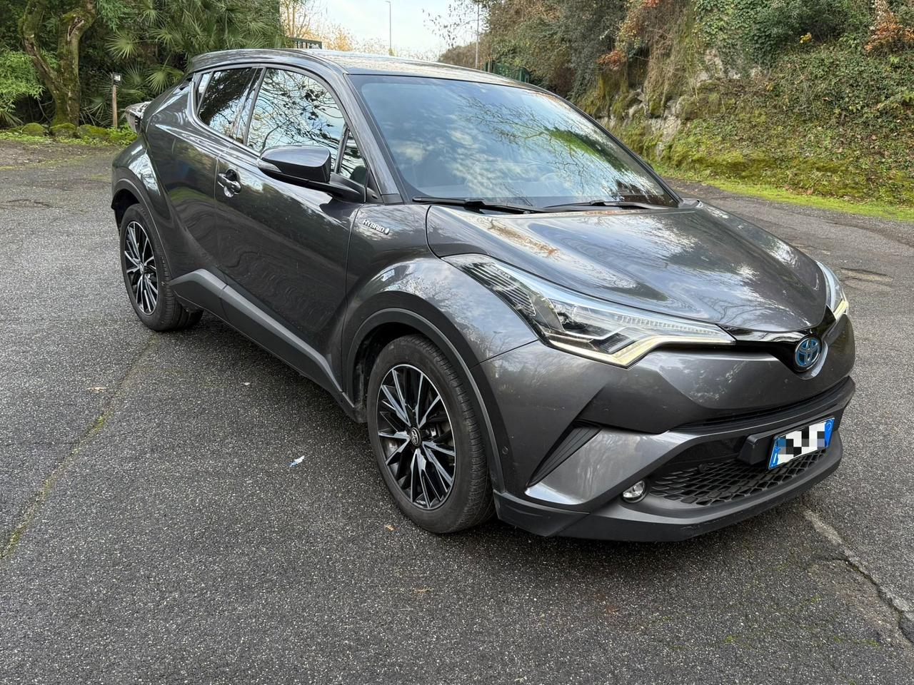 Toyota C-HR 1.8 Hybrid E-CVT Business