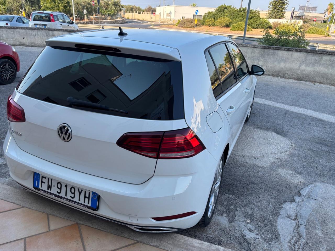 Volkswagen Golf 1.6 TDI 115 CV 5p. Highline BlueMotion Technology