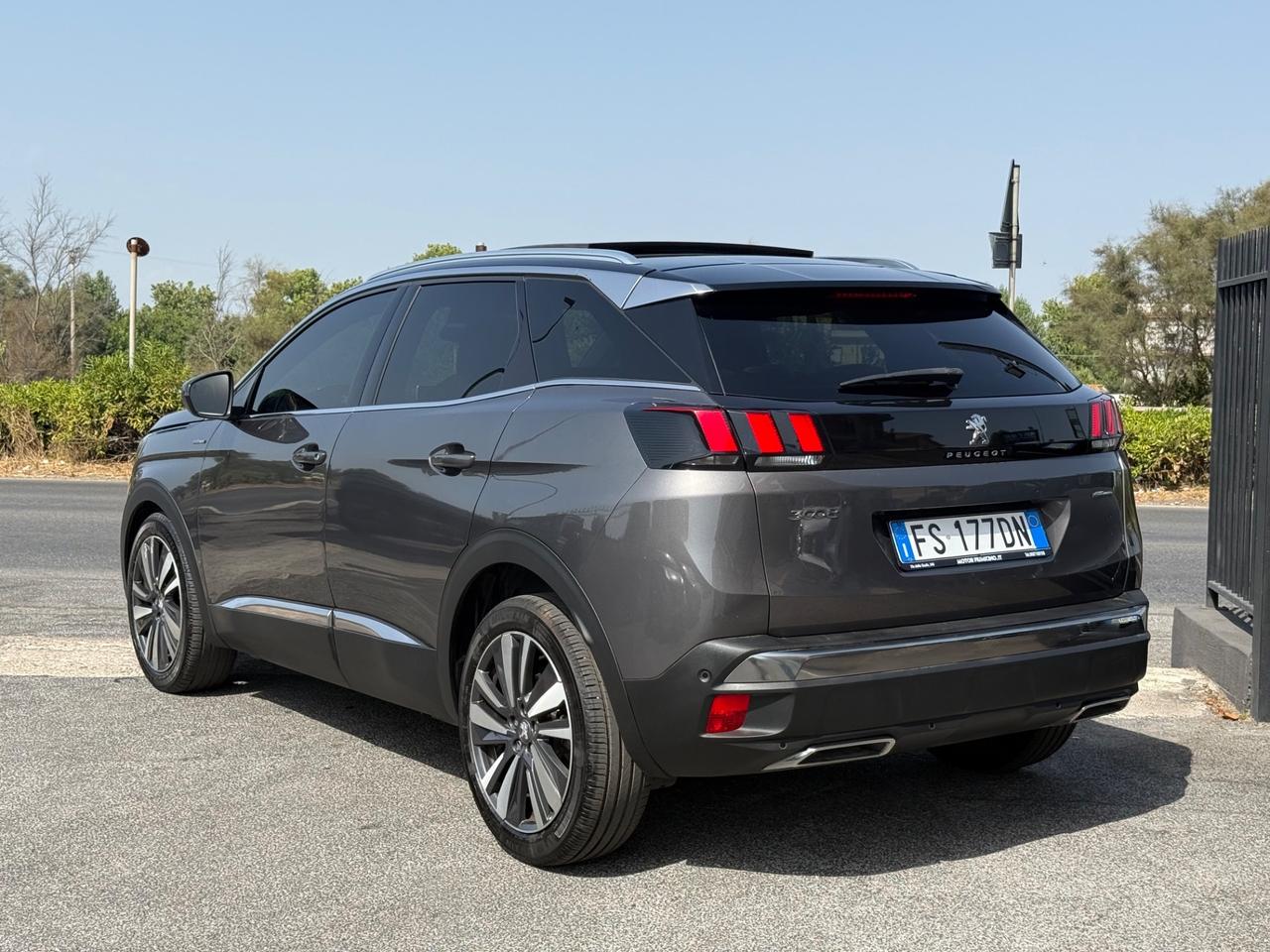 Peugeot 3008 BlueHDi 130cv EAT8 GT Line TETTO