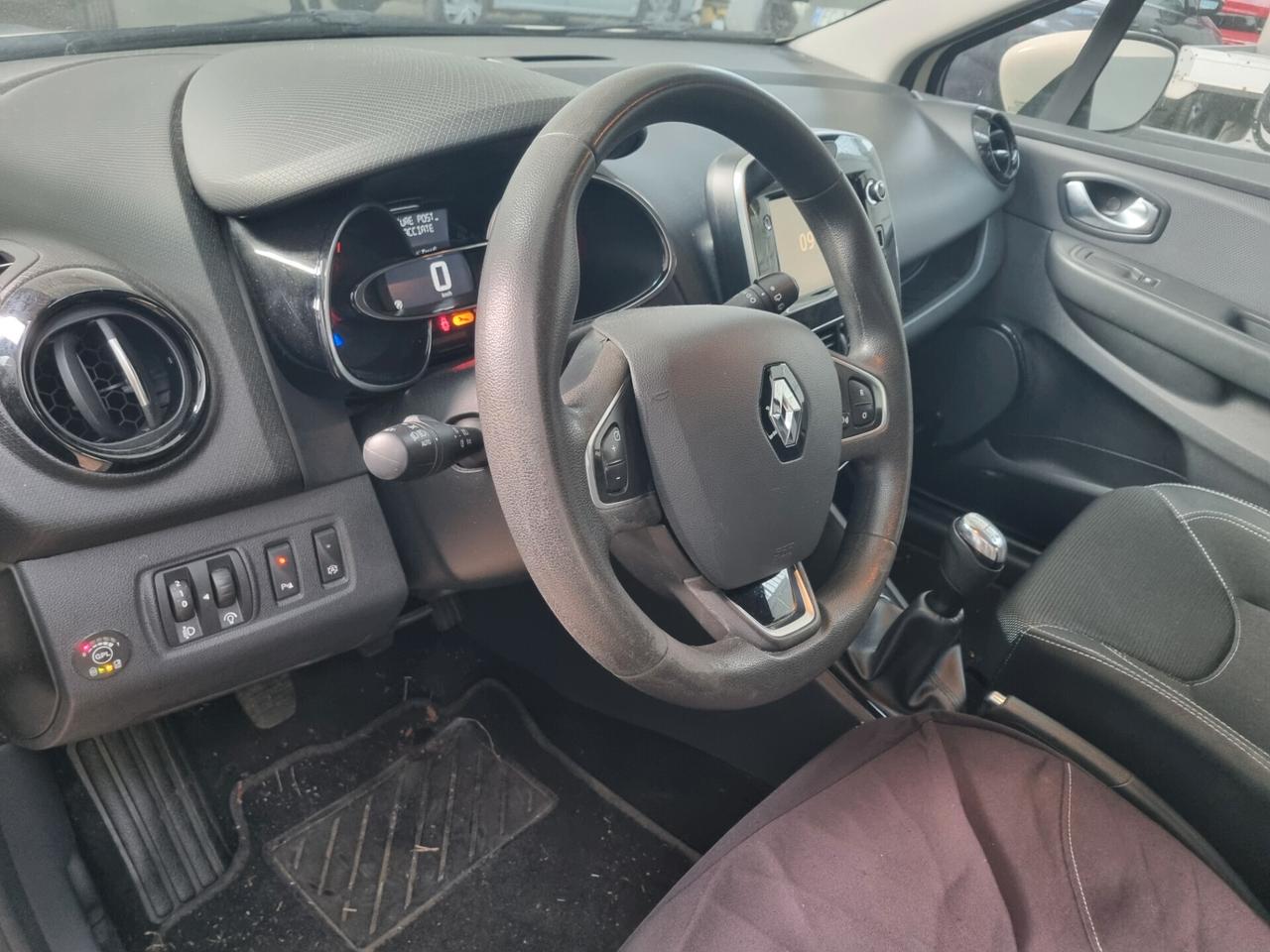 Renault Clio TCe 12V 90CV Start&Stop 5 porte Energy Intens