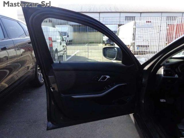 BMW 320 Touring mhev 48V xdrive Busines/Advan Auto-GD479BC