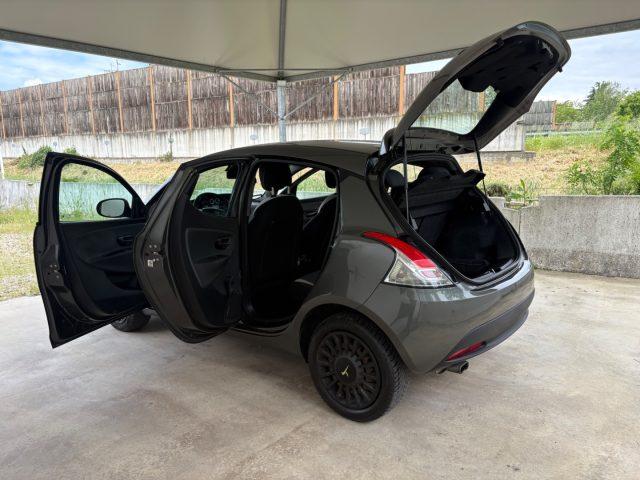 LANCIA Ypsilon 1.2 69 CV 5 porte GPL FINO AL 10/2034 EURO 6B OK