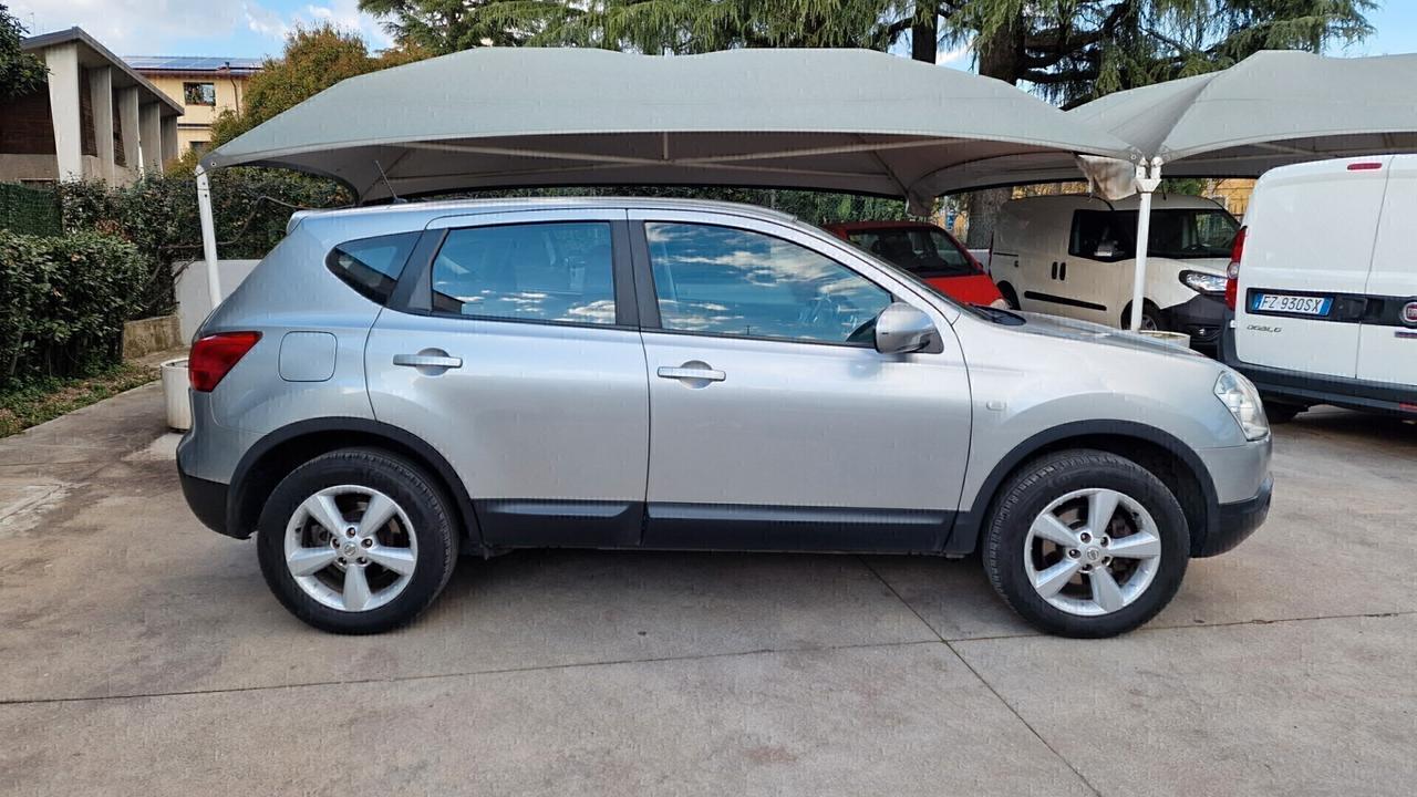 Nissan Qashqai 2.0 16V Tekna