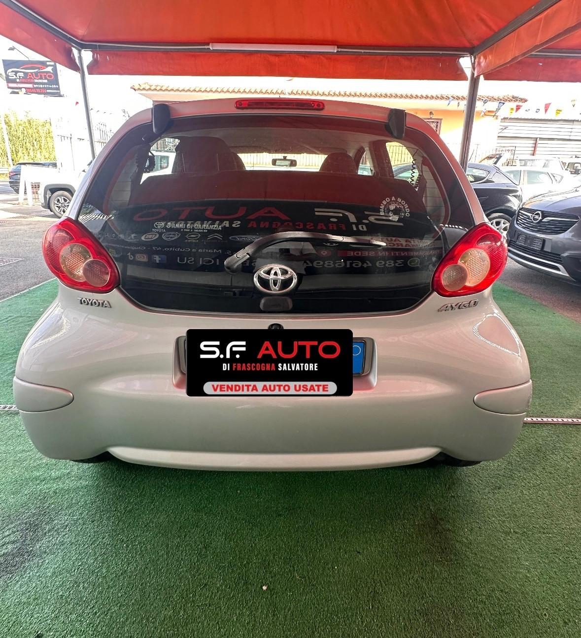 Toyota Aygo 1.0 12V VVT-i 5 porte Now