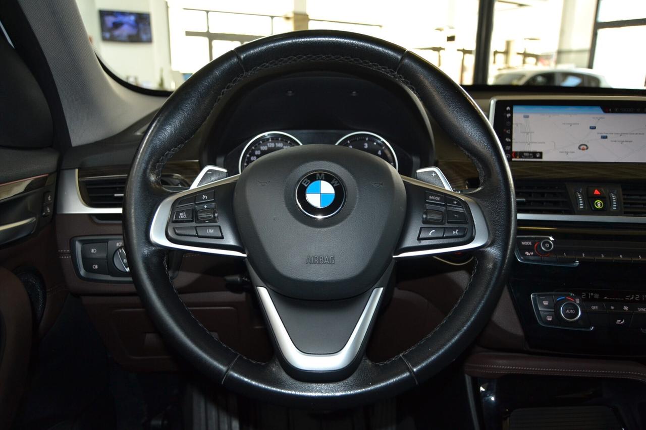 Bmw X1 sDrive18d xLine Plus Navi/Pelle/LED