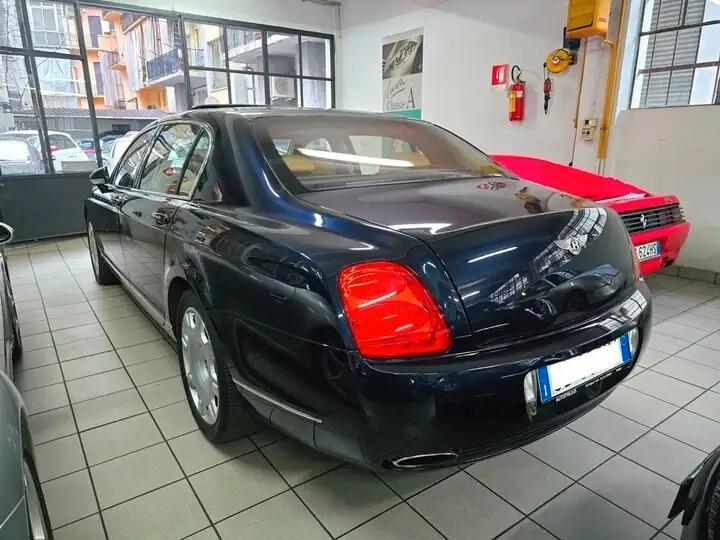 Bentley Continental Flying Spur BOOK BENTLEY/CRS A LIBRETTO