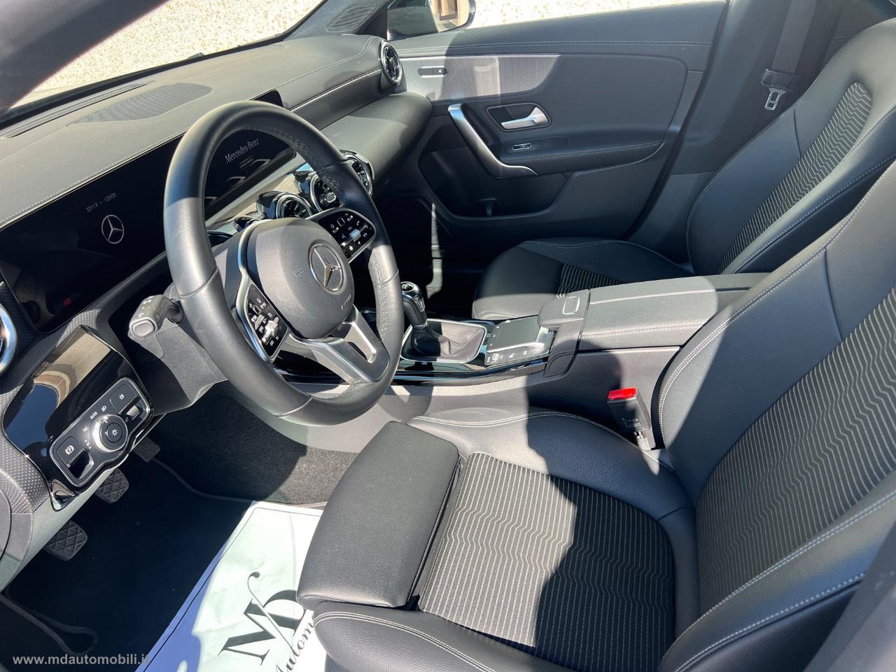 MERCEDES-BENZ CLA 200 Sport NUOVO MODELLO NIGHT EDITION