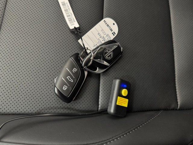 MG ZS 1.5 Hybrid+ Luxury AUTOMATICA