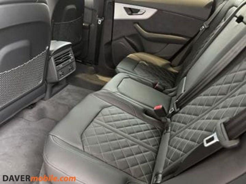 Audi Q8 50 TDI 286 CV quattro tiptronic S line edition List. 117.250,00