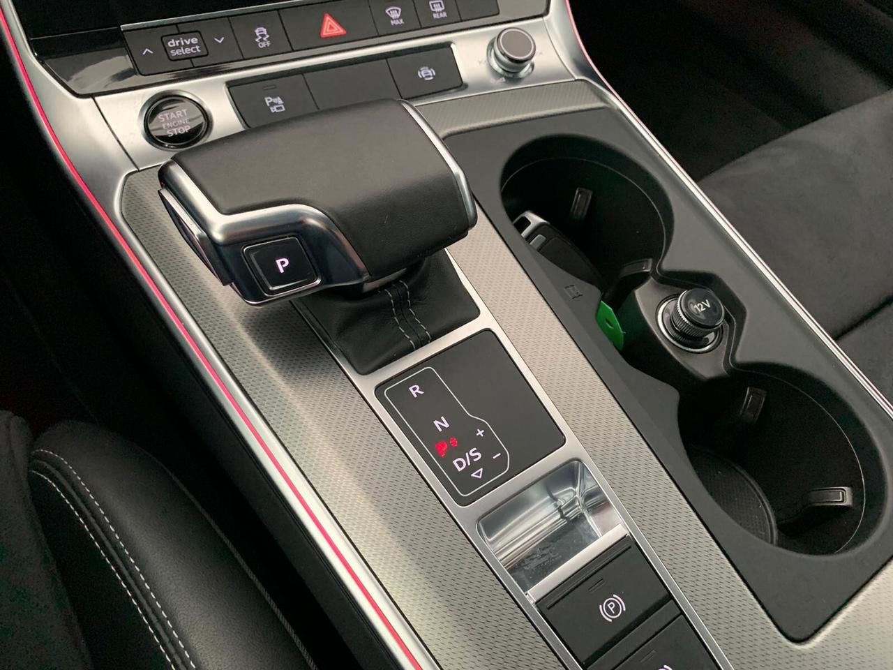 Audi A6 40 2.0 TDI quattro ultra S tronic S line edition