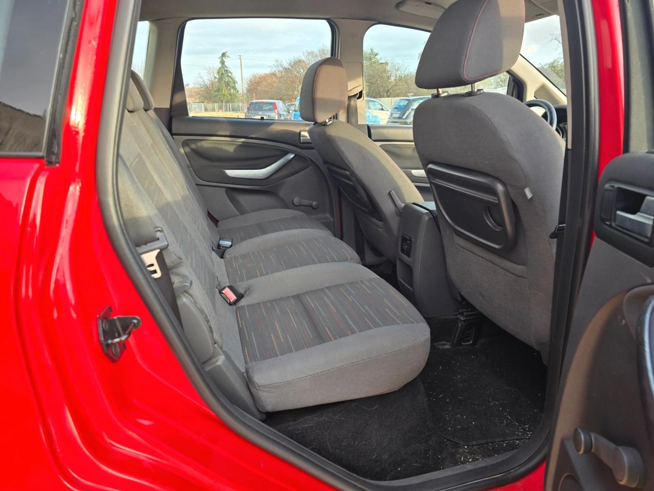 Ford Focus C-Max 1.6 TDCi (90CV) Gancio traino