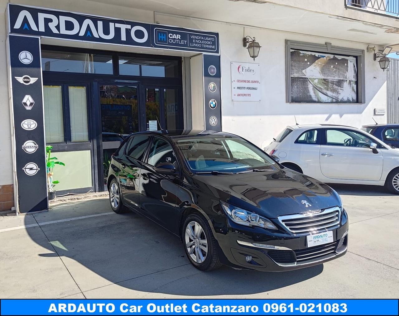 Peugeot 308 1.6 hdi 116 cv Neopatentati