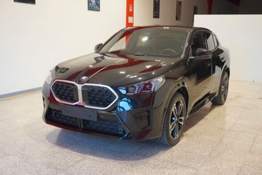 BMW X2 NEW 18D 150CV STEPTRONIC 48V S-DRIVE MSPORT ( FARI LED ADATTIVI - TETTO PANORAMICO - CURVED DISPLAY - AMBIENT LIGHTS - PELLE - CRUISE - NAVI - MIRROR - PARK ASSISTANT - TELECAMERA POST. - CERCHI 19 )