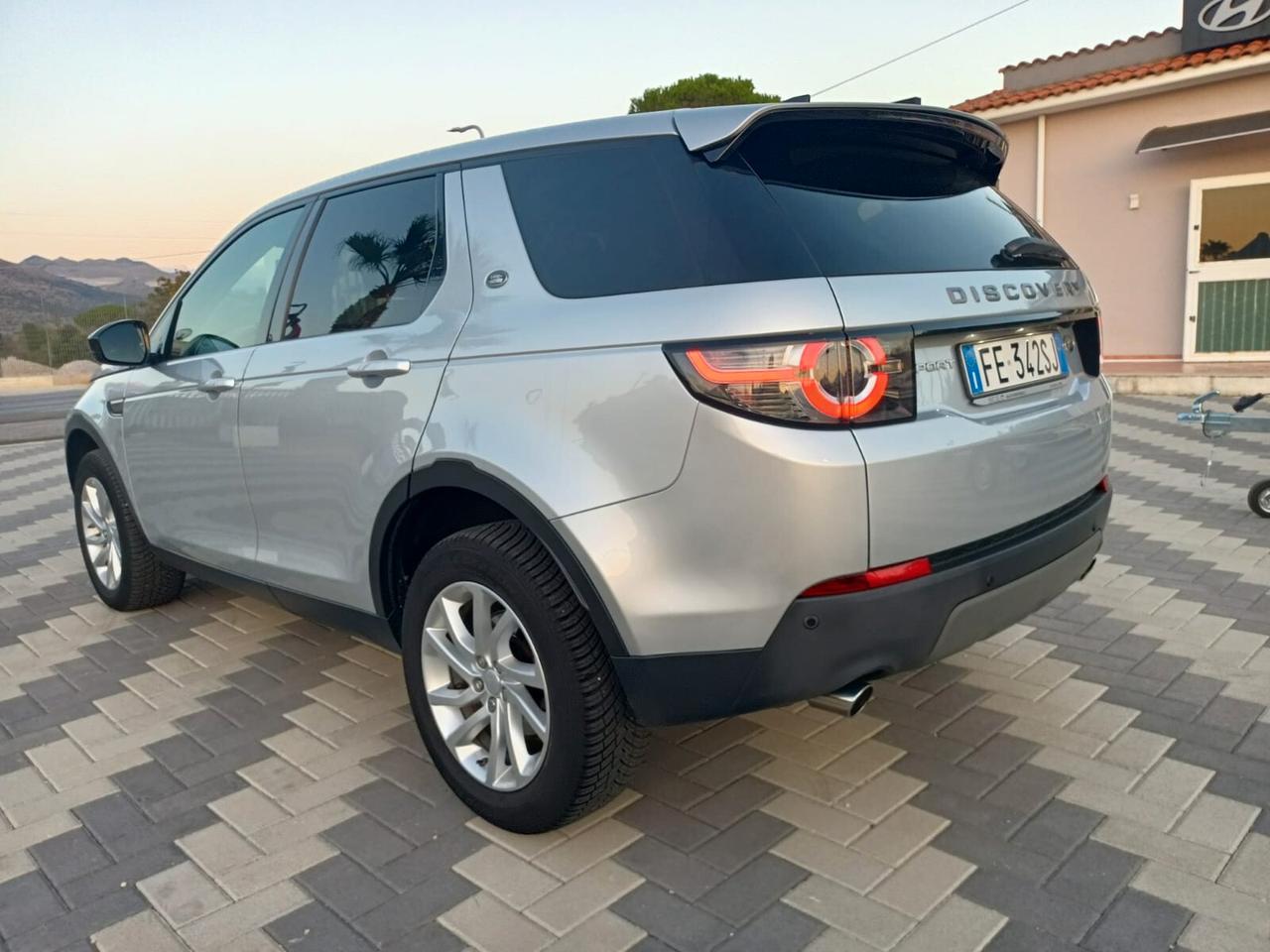 Land Rover Discovery Sport 2.0 TD4 150 CV HSE