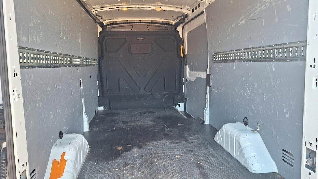 Ford Transit 350 L3H2 2.0TDCiEcoBlue 170 RWD