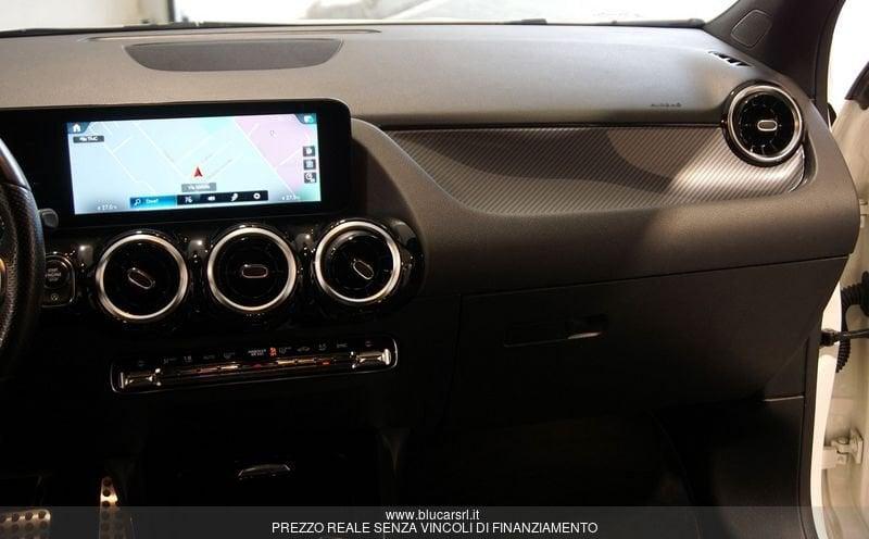 Mercedes-Benz GLA GLA 200 d Automatic Premium