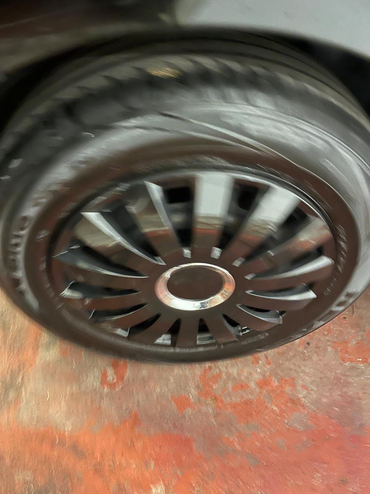 Peugeot 208 1.4 HDi 68 CV 5 porte Access