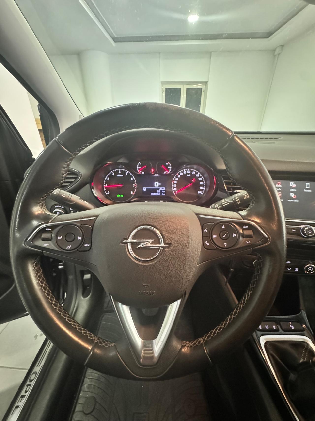 Opel Crossland X 1.2 12V Innovation