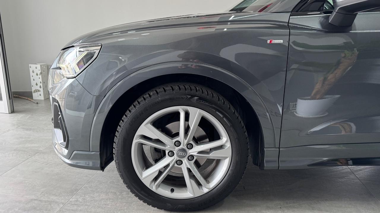 Audi Q3 35 TDI S tronic line edition-2020