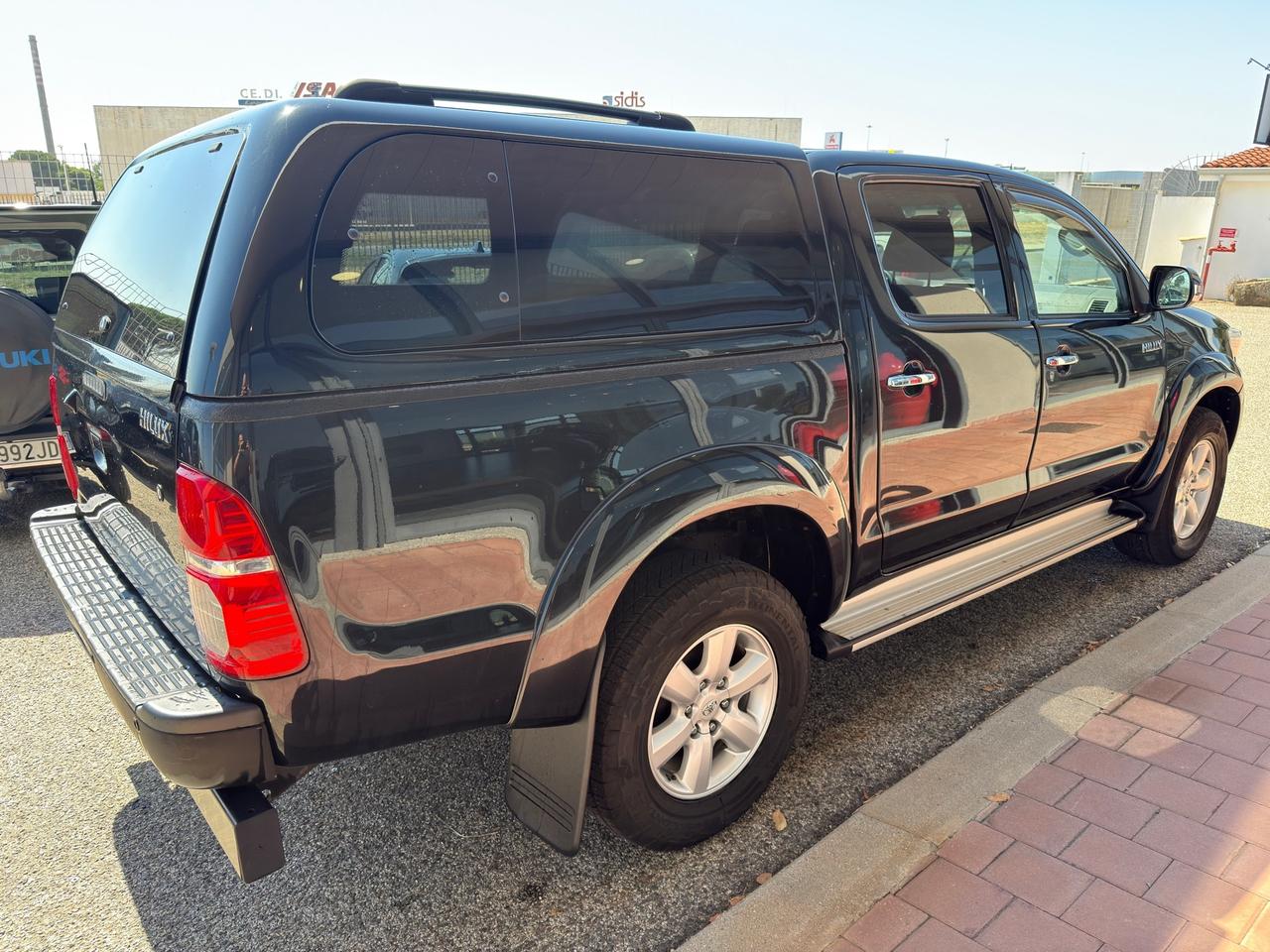 Toyota Hilux 3.0 D-4D 4WD 4p. DC Stylex HARDTOP