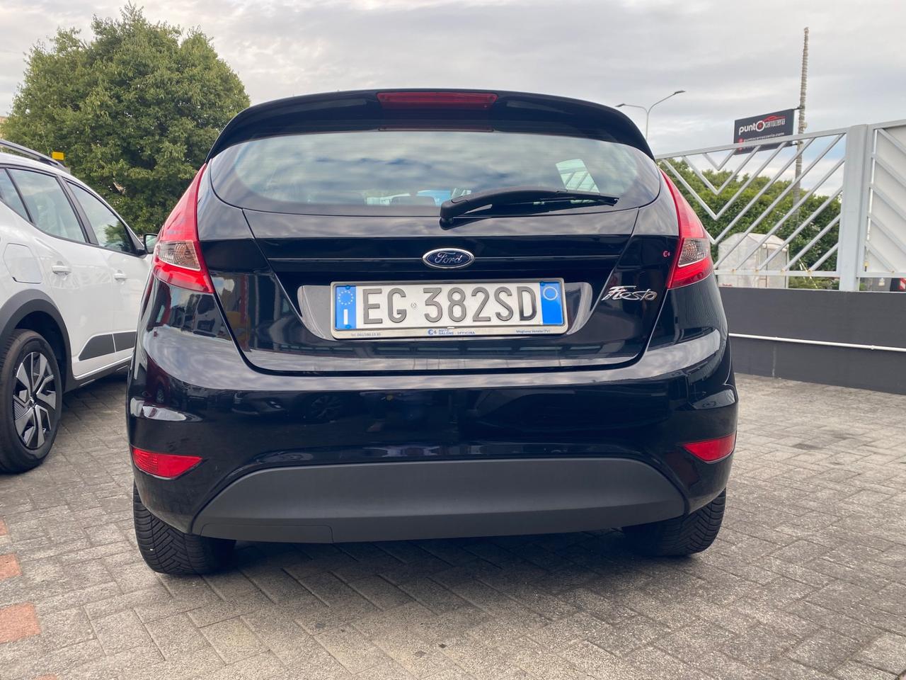 Ford Fiesta 1.2 60CV 5p. Neopatentati