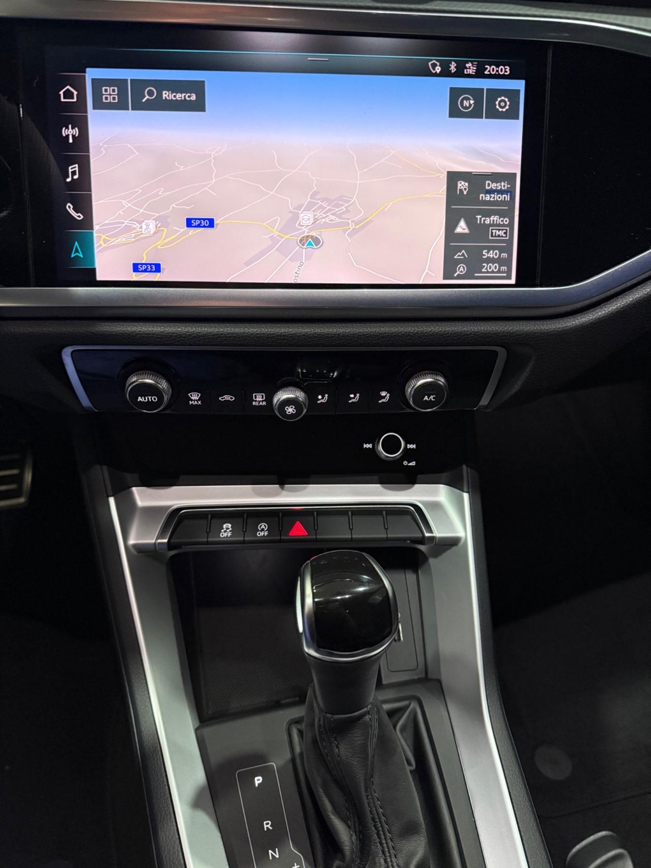 Audi Q3 40 TDI quattro S tronic S line edition