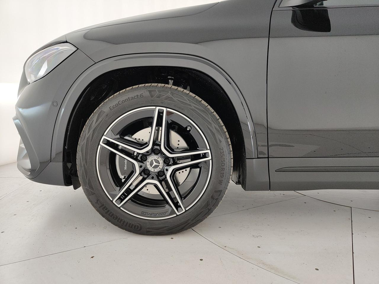 Mercedes-Benz GLA 200 d 4MATIC
