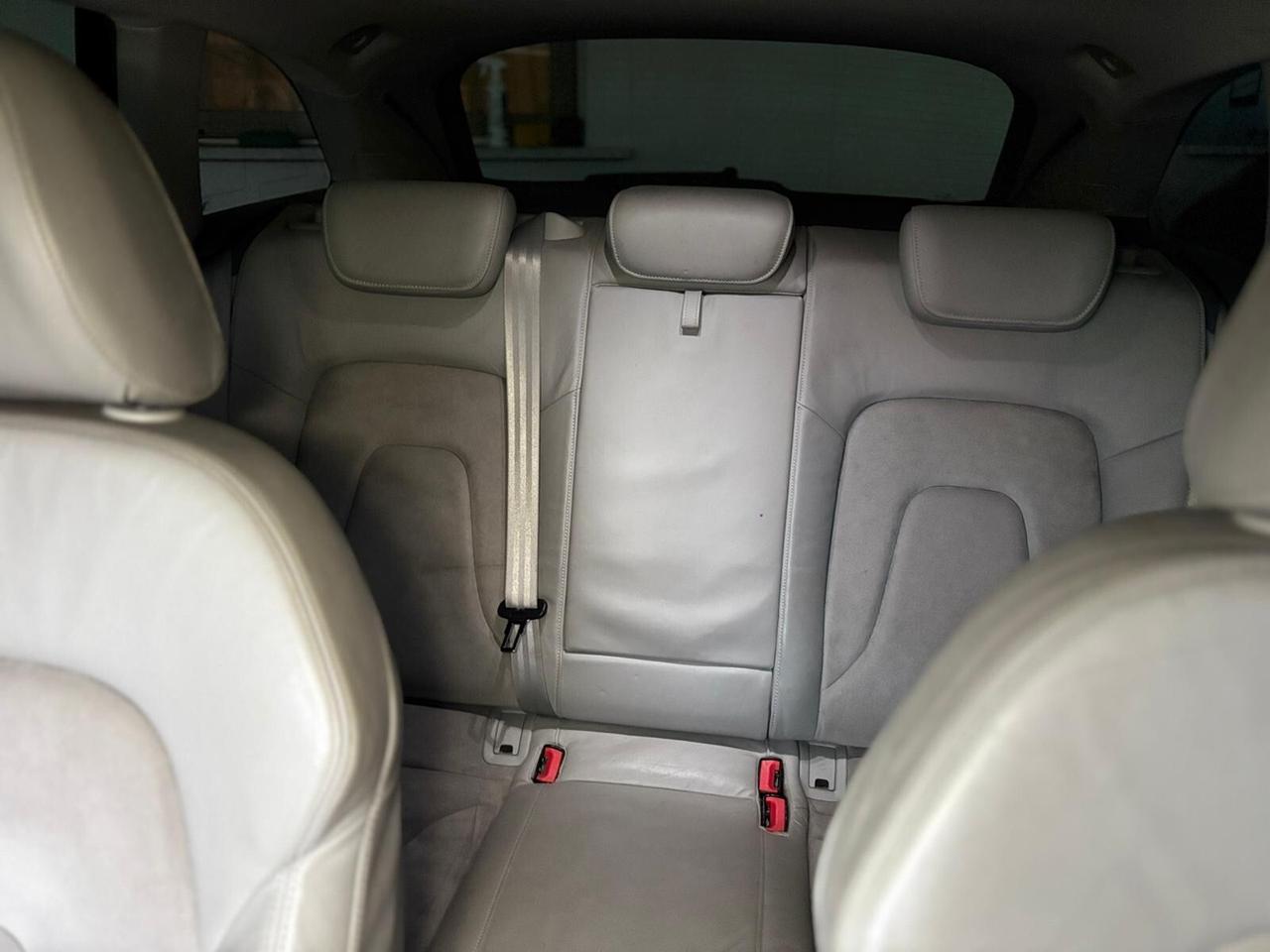 Audi A4 4a serie Avant 2.0 TDI ultra 136CV Business (100 kw)