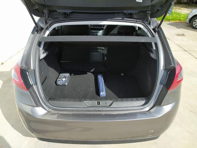 Peugeot 308 120 Allure Promo CBC 5