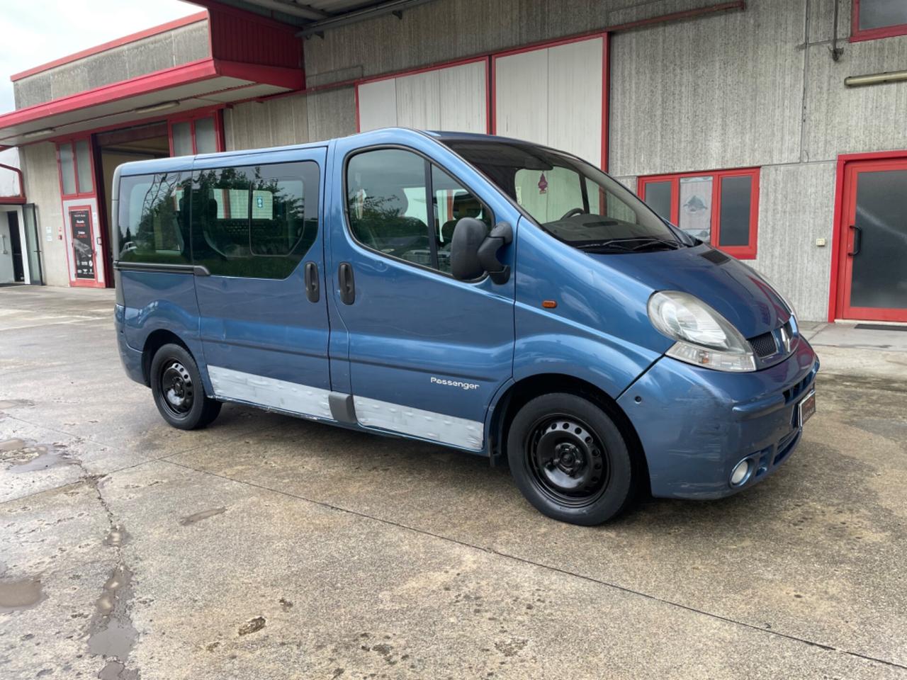 Renault Trafic T29 2.0 dCi/115 PL-TN Passenger Disabili