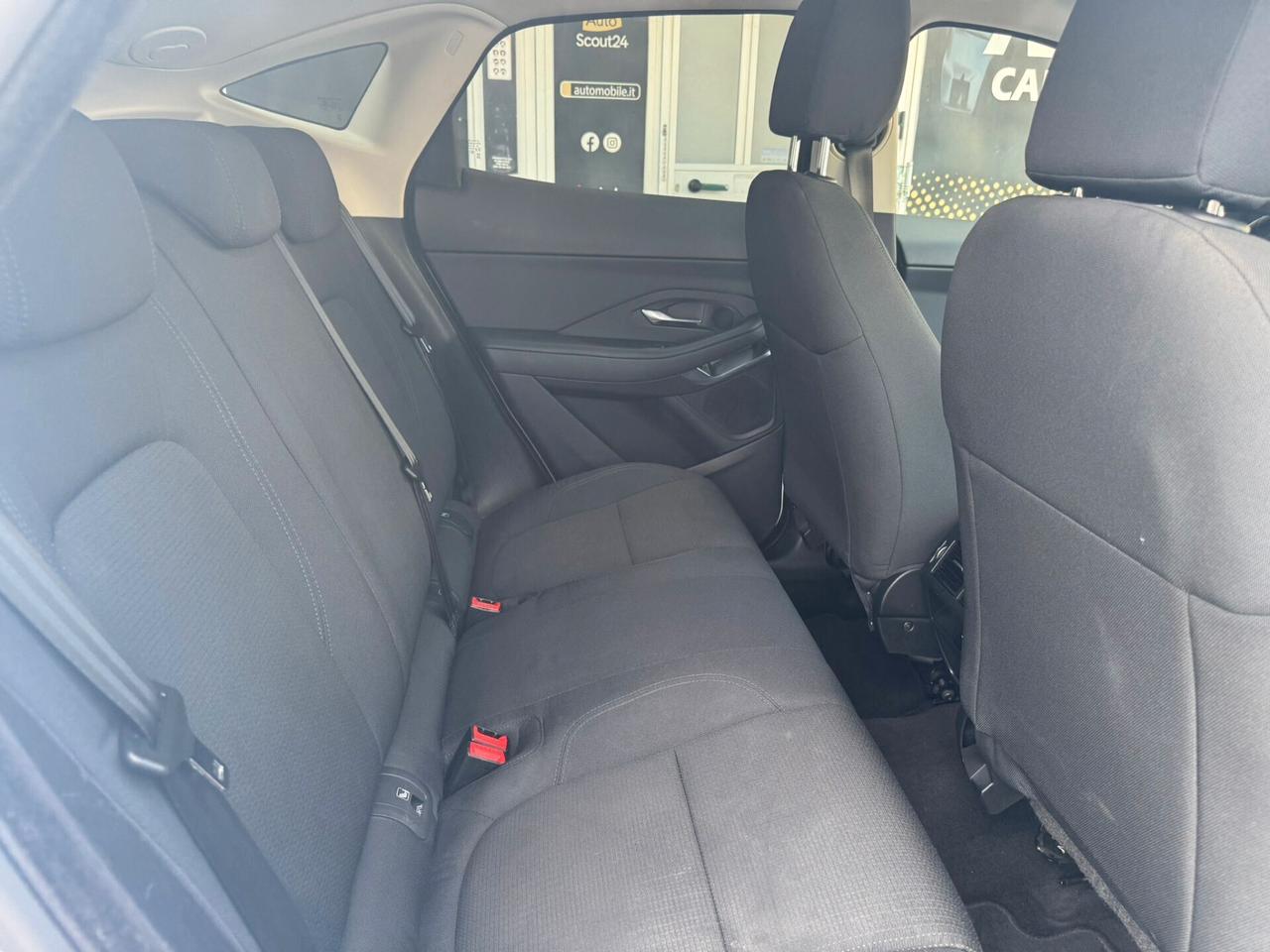 Jaguar E-Pace 2.0D 150 CV AWD aut. R-Dynamic HSE