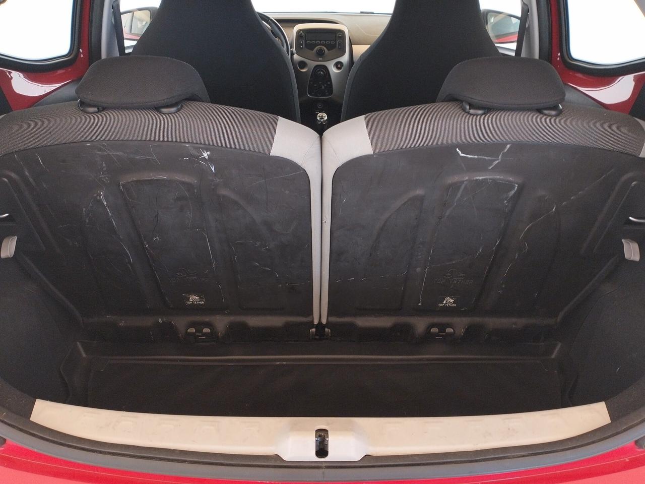 TOYOTA Aygo 1.0 69cv 5p - NEOPATENTATI