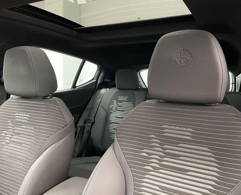 Alfa Romeo Tonale 1.3 280 CV PHEV AT6 Q4 Sprint