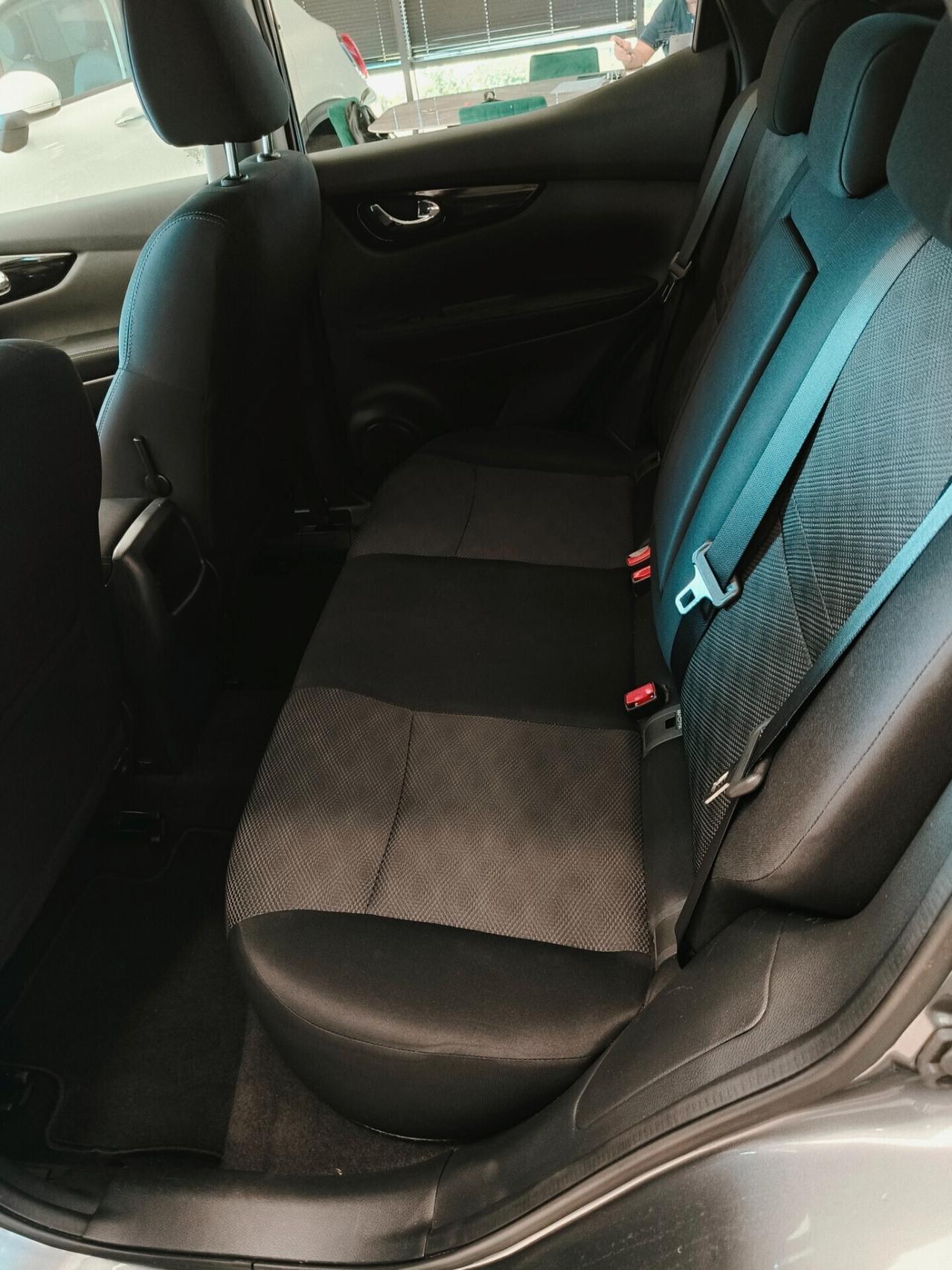 Nissan Qashqai 1.6 dCi 2WD N-Connecta