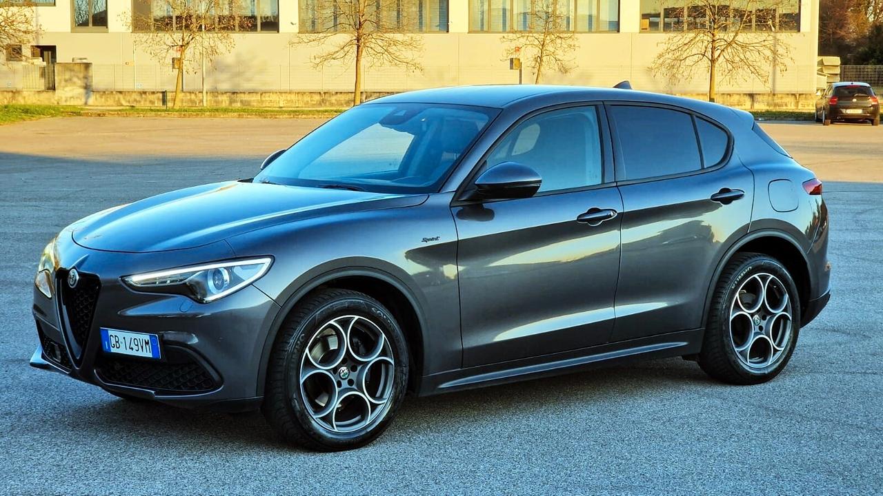 Alfa Romeo Stelvio 2.2 Turbodiesel 190 CV AT8 Q4 Sprint