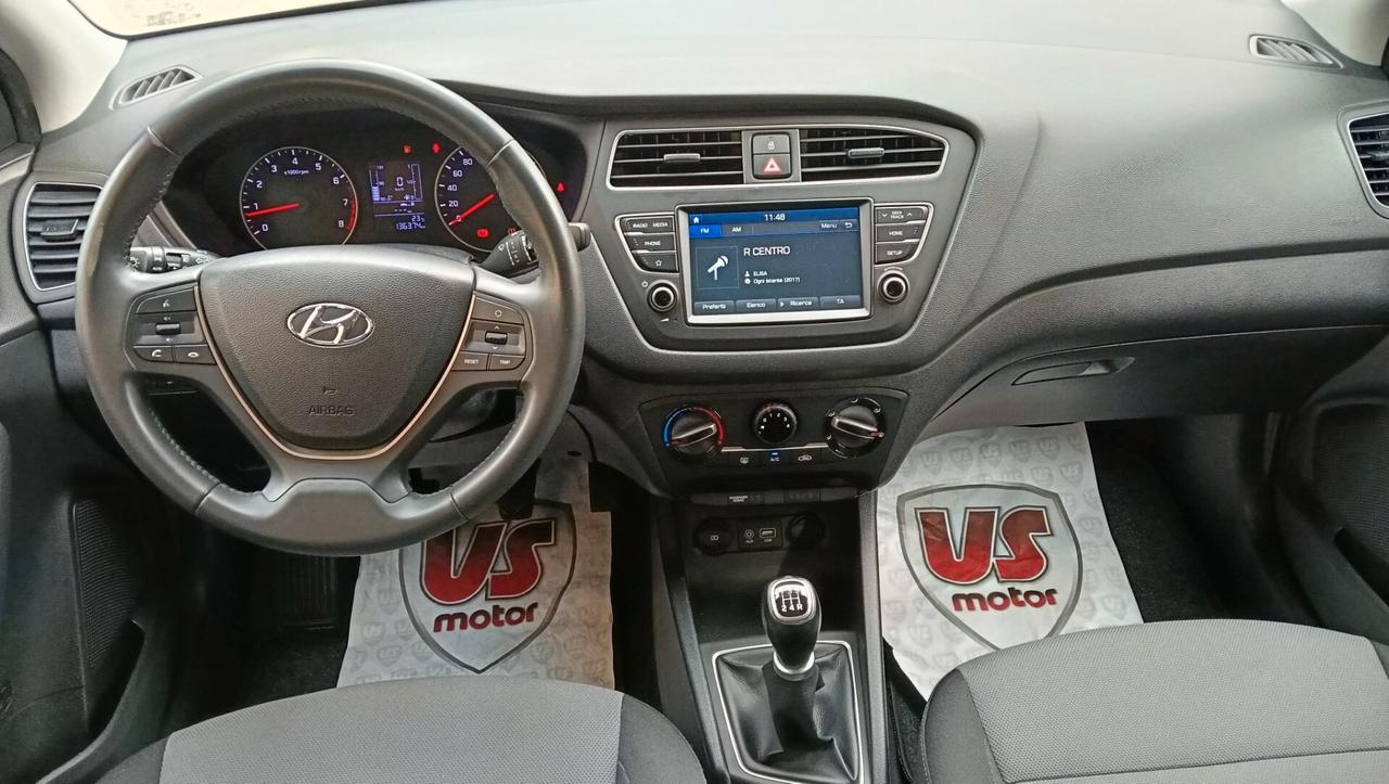 HYUNDAI I20 1200 BENZ -PREZZO PROMO!